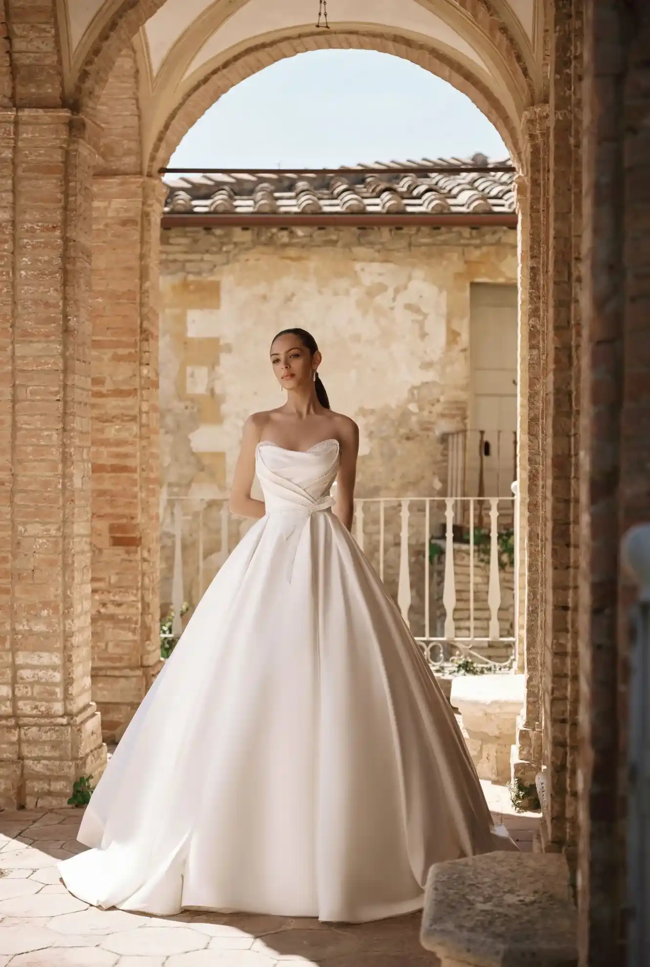 A stunning and enchanting bridal gown