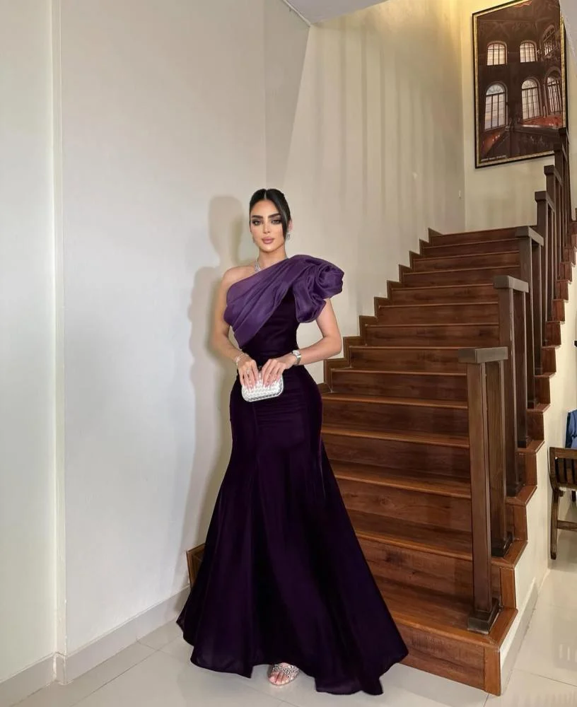 Elegant cut that reflects luxury and sophistication