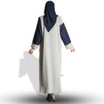 ⁦عباية عملية بقماش الكريب⁩ - الصورة ⁦3⁩