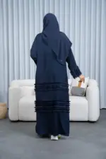 ⁦عبايه حرير مغسول موديل شراشر⁩ - الصورة ⁦2⁩