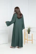 ⁦عباية أخضر غامق مغلقة⁩ - الصورة ⁦3⁩