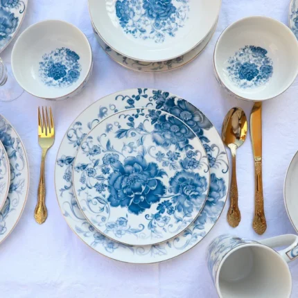 Royal Blue 30-Piece Set